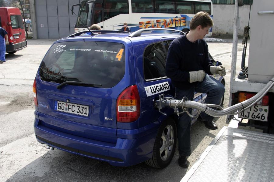  Opel HydroGen3 Concept 2005 года  (фото 42 из 69)